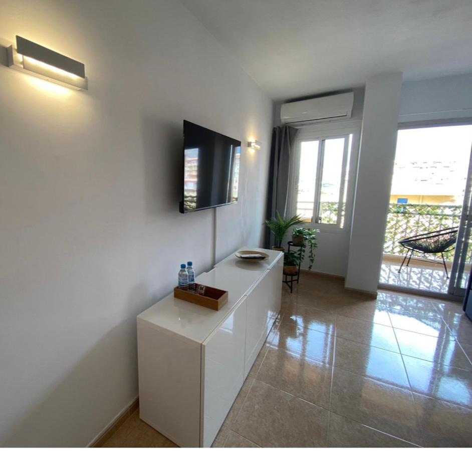 Apt Con Espectacular Vista, Piscinas, Recep 24 Hs Benalmadena Exterior photo