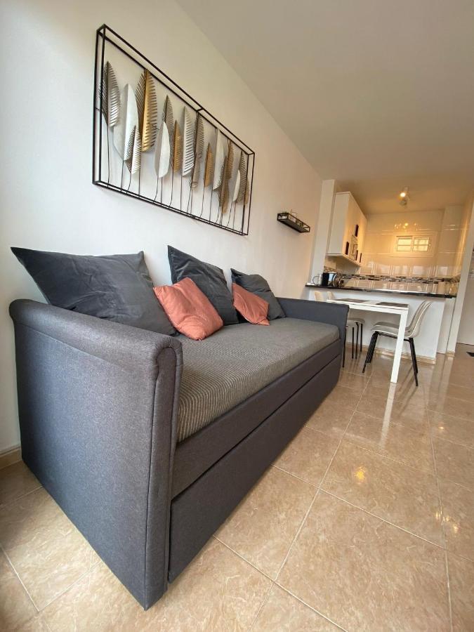 Apt Con Espectacular Vista, Piscinas, Recep 24 Hs Benalmadena Exterior photo