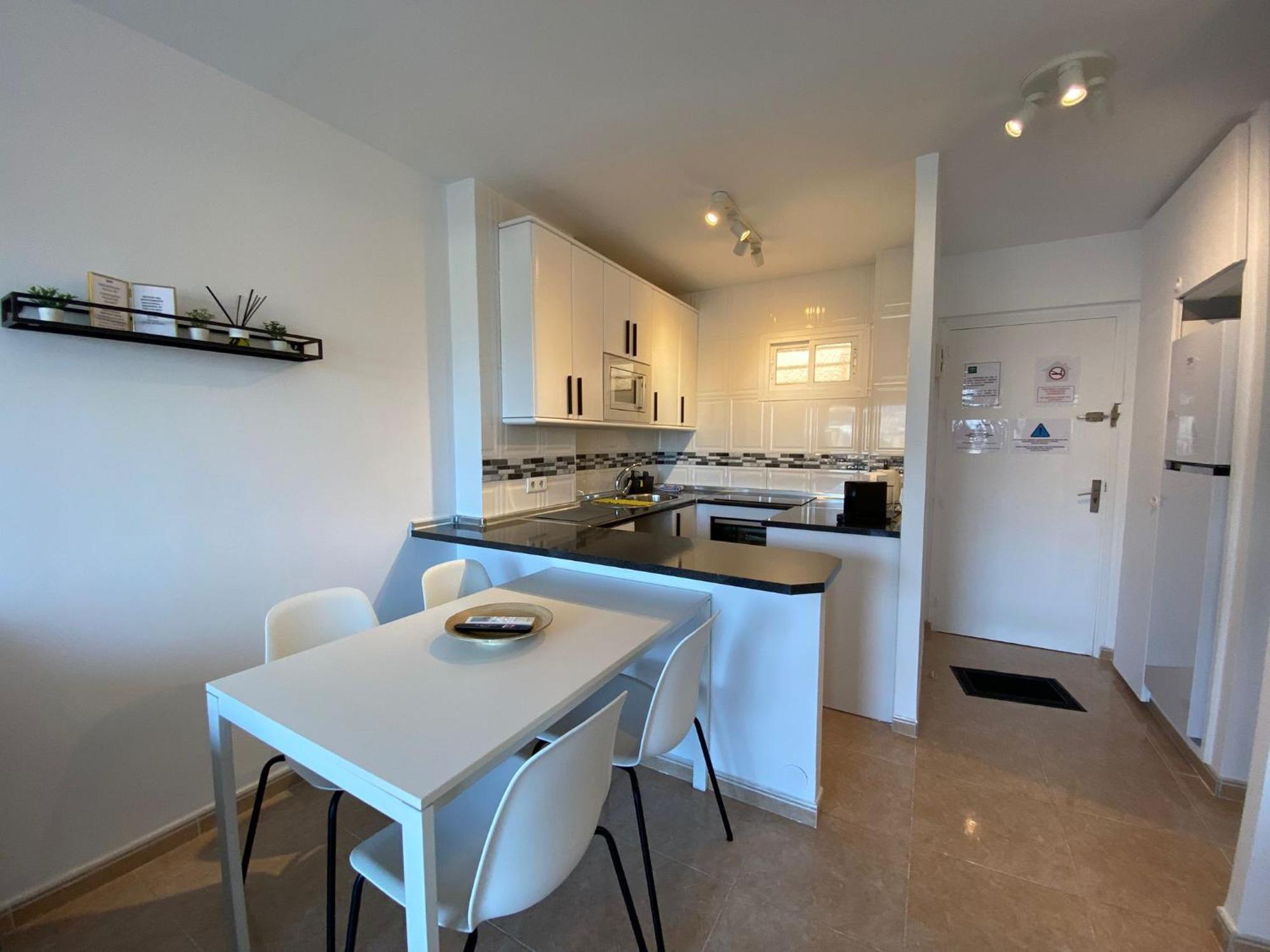 Apt Con Espectacular Vista, Piscinas, Recep 24 Hs Benalmadena Exterior photo